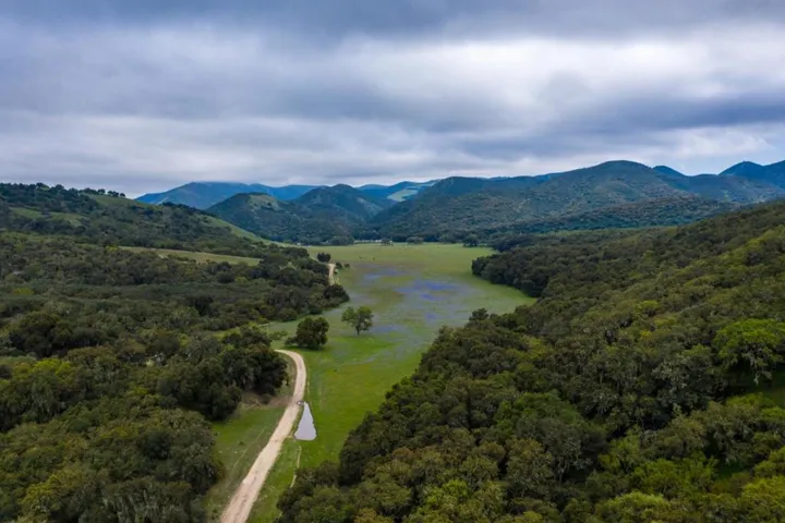 57310 Jolon Road, King City, California 93930