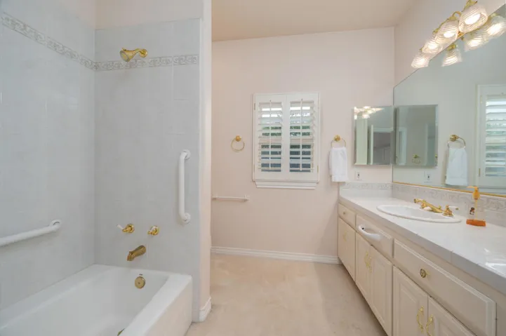 200420 12908 South Ln 024