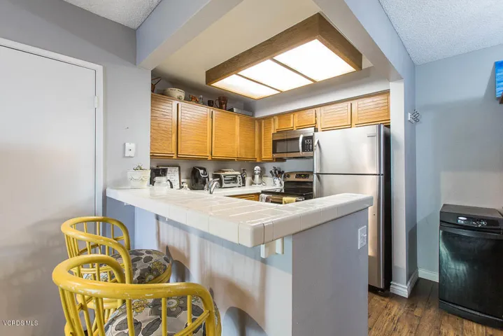 1209 Tivoli Ln - HsHProd-7