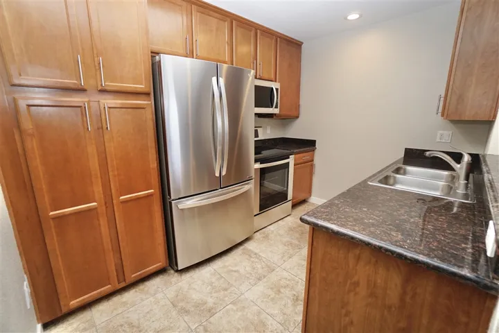 7787 Margerum Ave 238, San Diego, California 92120