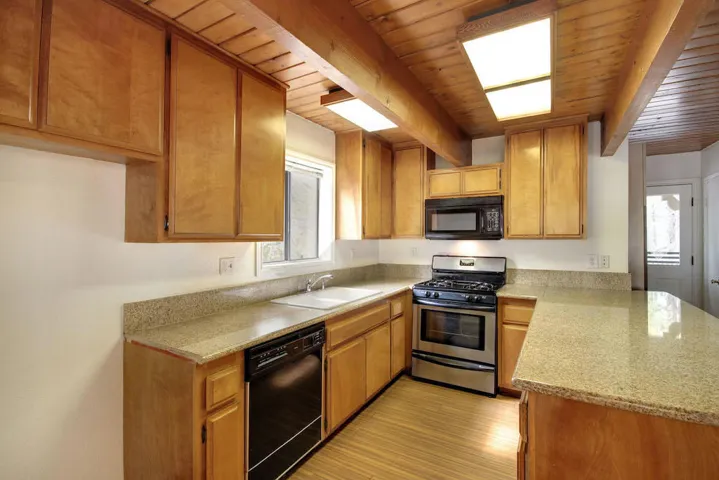 kitchen-1_50226915602_o