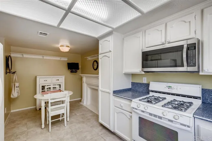 6990 Sandcastle Dr, Carlsbad, California 92011
