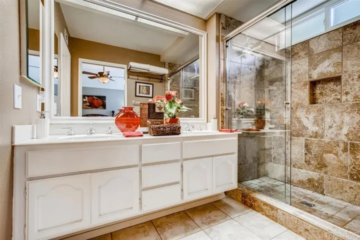 6990 Sandcastle Dr, Carlsbad, California 92011