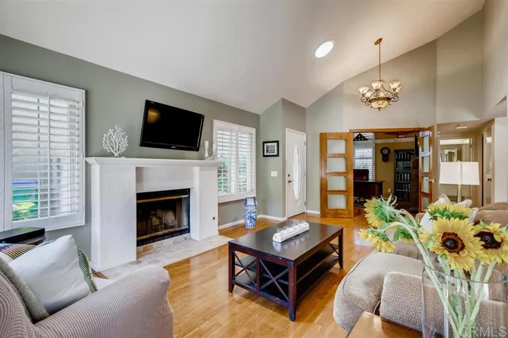 6990 Sandcastle Dr, Carlsbad, California 92011
