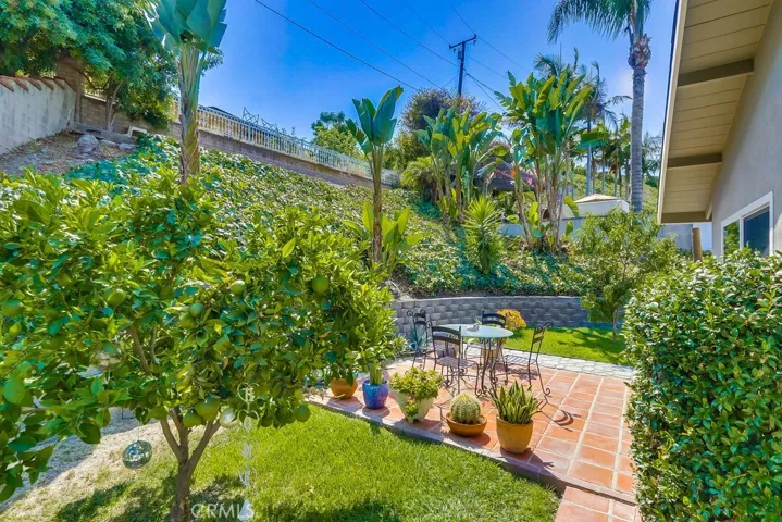 2016 Galerita Drive, Rancho Palos Verdes, California 90275
