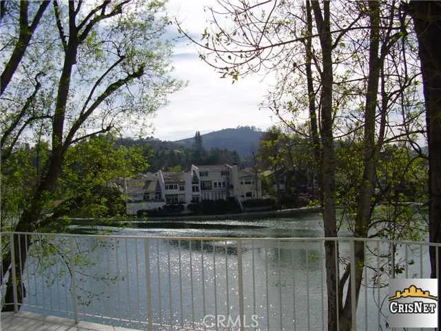 23324 Park Sorrento, Calabasas, California 91302