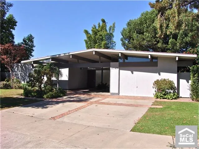 3743 E Casselle Avenue, Orange, California 92869