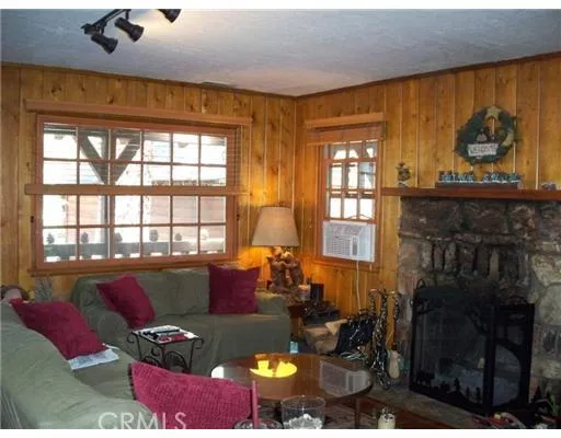 413 Crane Drive, Big Bear, California 92315