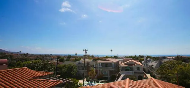 214 S Irena Avenue A, Redondo Beach, California 90277