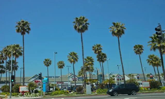 622 N Juanita Avenue B, Redondo Beach, California 90277