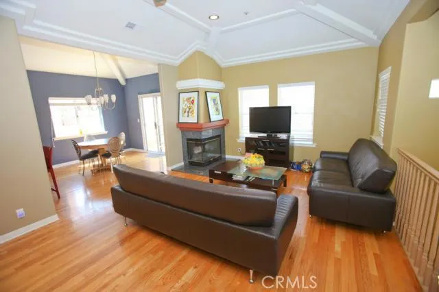 622 N Juanita Avenue B, Redondo Beach, California 90277