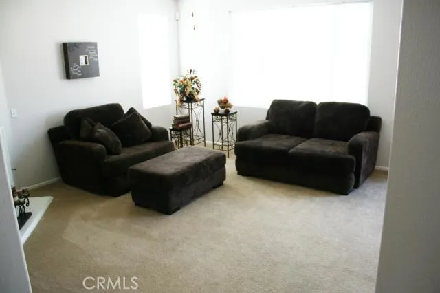 298 Holsteiner Circle, San Jacinto, California 92582