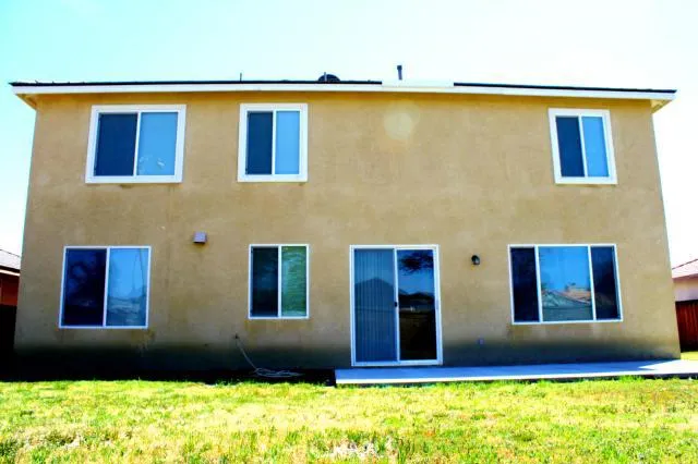 298 Holsteiner Circle, San Jacinto, California 92582