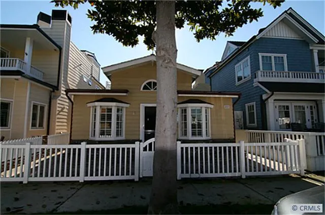 2009 Miramar Drive, Newport Beach, California 92661