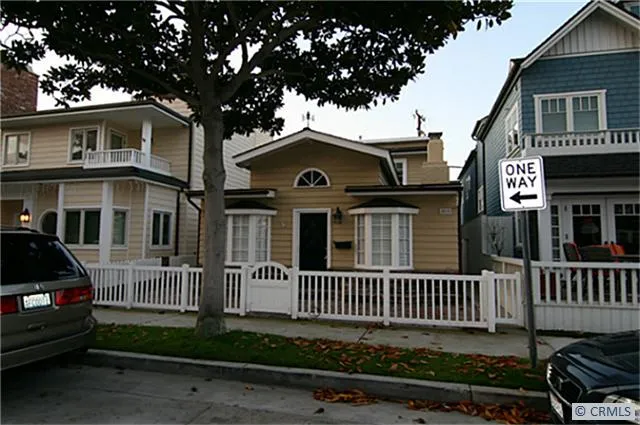 2009 Miramar Drive, Newport Beach, California 92661