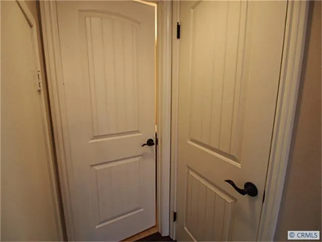 Elegant arch design on interior doors