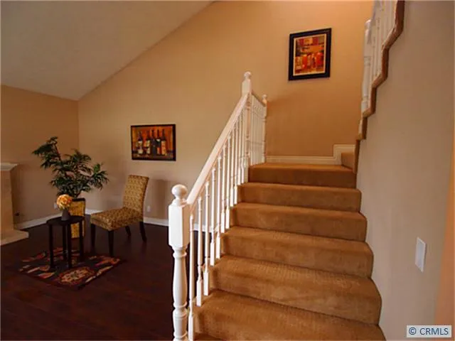 28 Silkleaf, Irvine, California 92614