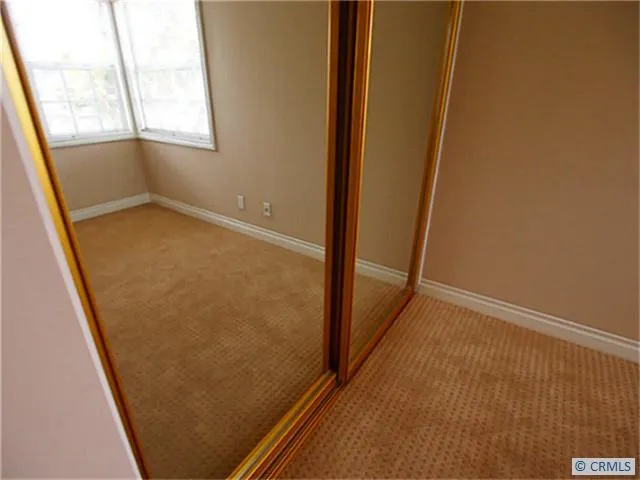 Mirror wardrobe