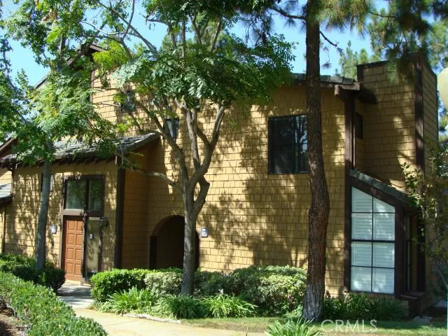 6652 Pine Bluff Drive, Whittier, California 90601