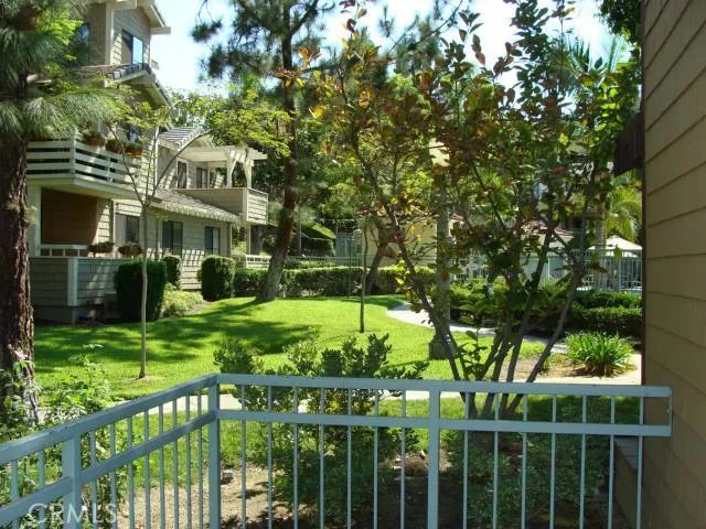 6652 Pine Bluff Drive, Whittier, California 90601
