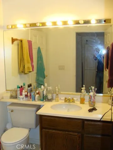 6652 Pine Bluff Drive, Whittier, California 90601