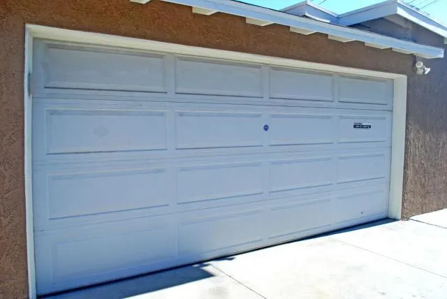 2325 Walgrove Avenue, Los Angeles, California 90066