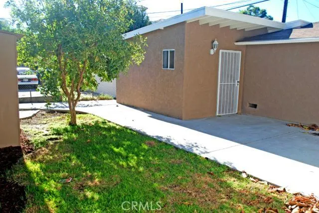 2325 Walgrove Avenue, Los Angeles, California 90066