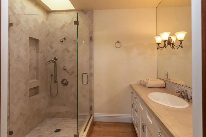 5660 Alpine Road, Portola Valley, California 94028
