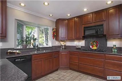 2431 Holiday Road, Newport Beach, California 92660