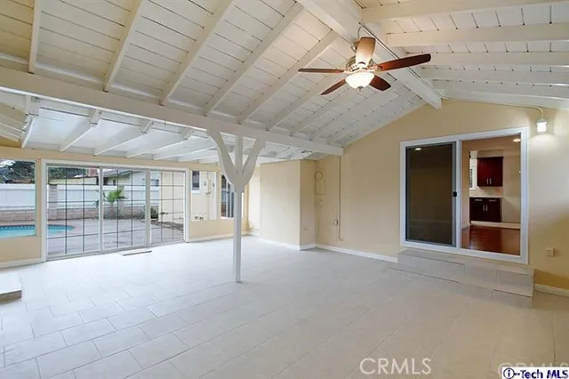 10452 Woodley, Granada Hills, California 91344