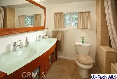 5108 Escobedo Drive, Woodland Hills, California 91364