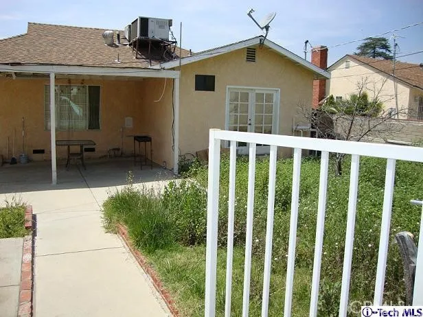 8012 Laurelgrove, North Hollywood, California 91605