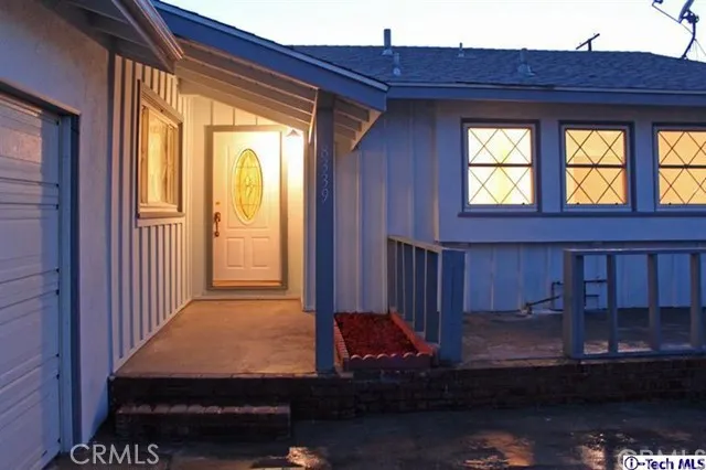 8339 Bellingham, Sun Valley, California 91352