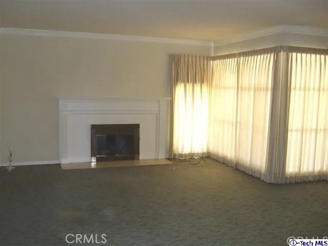 565 N Sierra Madre Boulevard, Pasadena, California 91107
