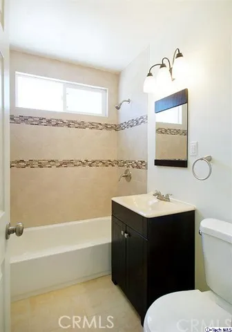 8100 Teesdale, North Hollywood, California 91605