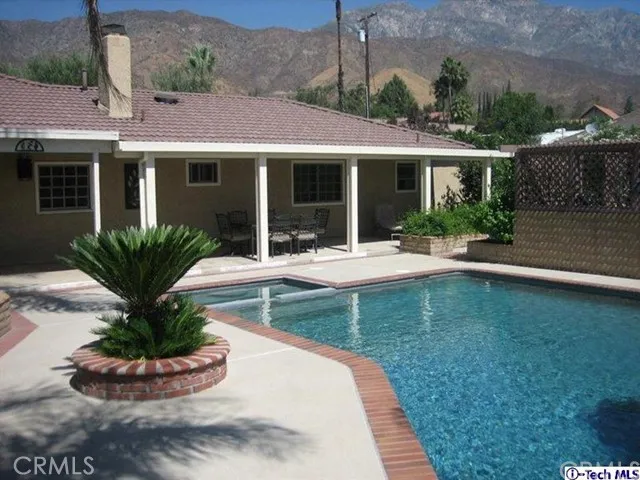 2432 Highland Road, Upland, California 91784