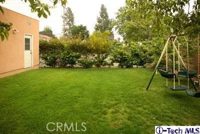 930 E Glenoaks Boulevard, Glendale, California 91207