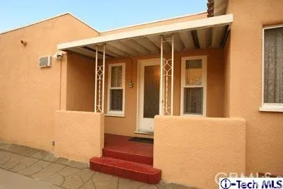 930 E Glenoaks Boulevard, Glendale, California 91207