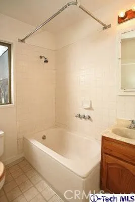 538 E Cypress Street, Glendale, California 91205