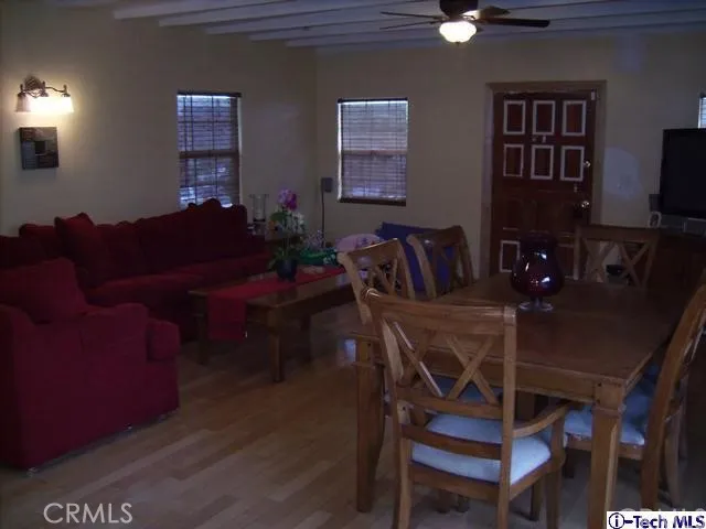 10146 Fernglen, Tujunga, California 91042