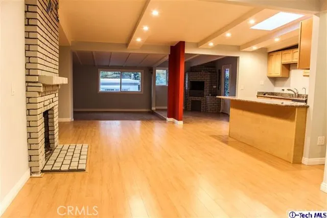 3012 Hermosa Avenue, Glendale, California 91214