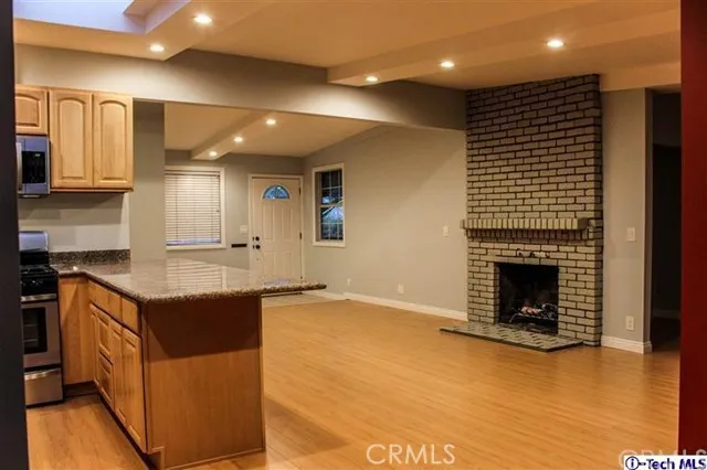 3012 Hermosa Avenue, Glendale, California 91214