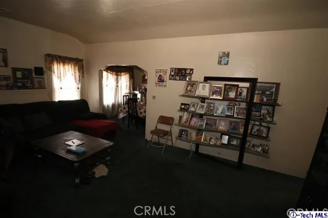 10300 S Harvard Boulevard, Los Angeles, California 90047