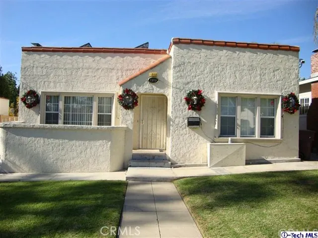 1313 Highland Avenue, Glendale, California 91202