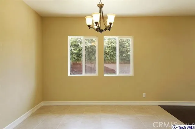 9826 Orion, North Hills, California 91343