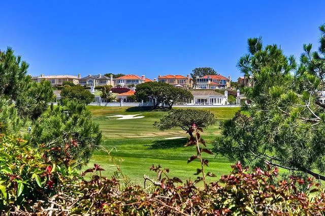 26 Tennis Villas Drive, Dana Point, California 92629