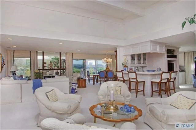 1836 Galaxy Drive, Newport Beach, California 92660