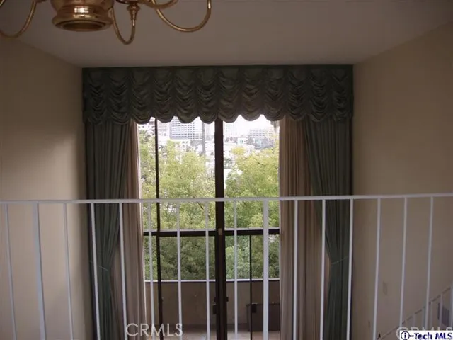 125 W Mountain Street 304, Glendale, California 91202
