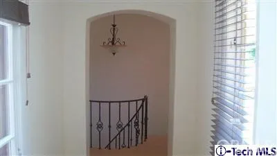 232 S Orange Grove Boulevard 201, Pasadena, California 91105
