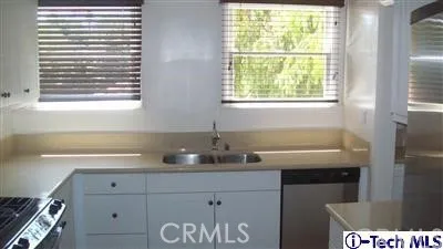 232 S Orange Grove Boulevard 201, Pasadena, California 91105
